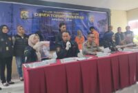 1761240938187-polisi-ungkap-kasus-perdagangan-bayi-di-palembang-1761212588399_169