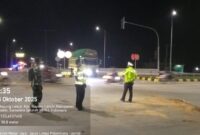 1761478536284-polisi-saat-olah-tkp-kecelakaan-maut-di-muba-1761459980230_169