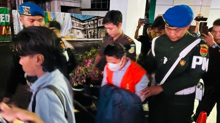 1761759618874-korupsi-pembebasan-lahan-tol-1761734068738_169