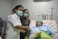 1761932423605-menkes-tinjau-operasi-jantung-pertama-di-rsud-jambi-1761911688856_169