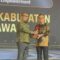 1761975383750-bupati-empat-lawang-saat-menerima-penghargaan-cnn-indonesia-awards-2025-1761953673536_169