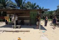 1761996752686-tangkapan-layar-rumah-korban-yang-diserang-gajah-foto-dok-polsek-rumbai-1761825262387_169