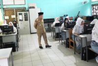 1762234975332-gubernur-jambi-al-haris-1762171733807_169