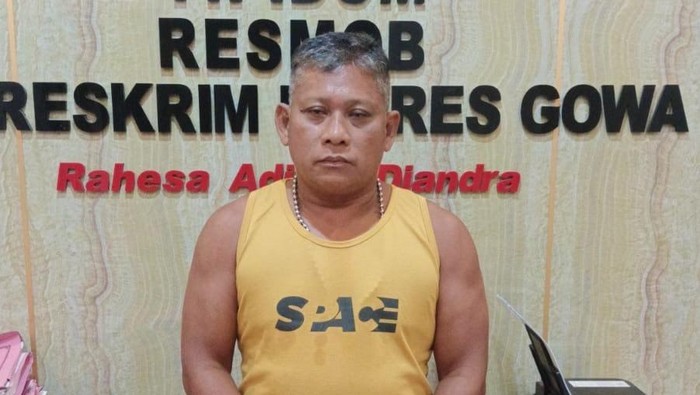 1762256738632-tampang-pria-pembunuh-2-tetangga-gegara-putar-musik-keras-1762219290322_169