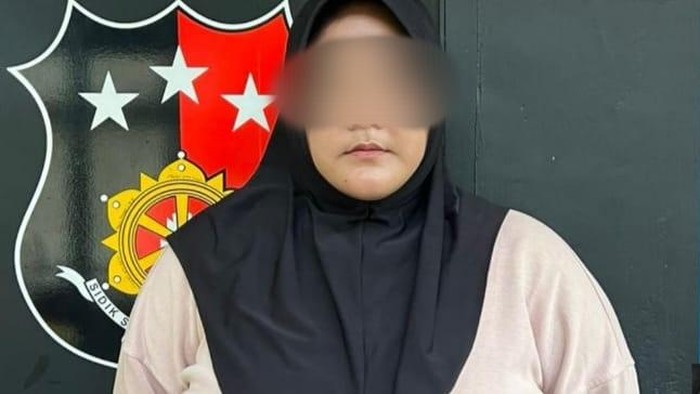 1762515762765-curi-uang-teman-1762490582784_169