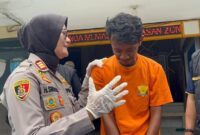 1762947615703-tendang-mantan-istri-1762930174553_169