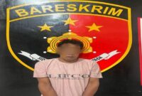 1763142006713-pelaku-yang-perkosa-bocah-sd-di-musi-rawas-saat-ditangkap-polisi-1763112812437_169