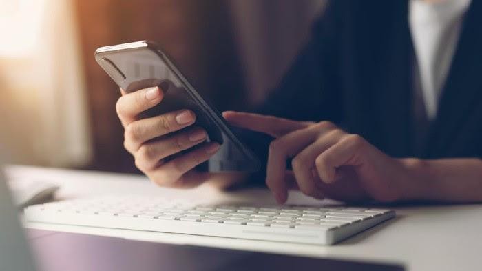 1763184852887-ilustrasi-cek-pajak-kendaraan-jakarta_169