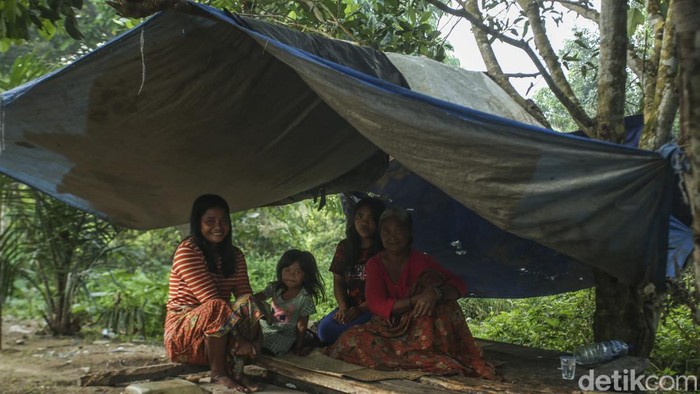 1763184921922-lebih-dekat-dengan-suku-anak-dalam-19_169