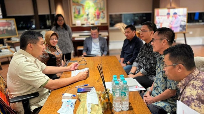 1763184975263-bedah-rumah-1763130082894_169