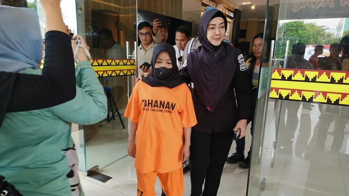 1763206272126-penipuan-1763184482404_169