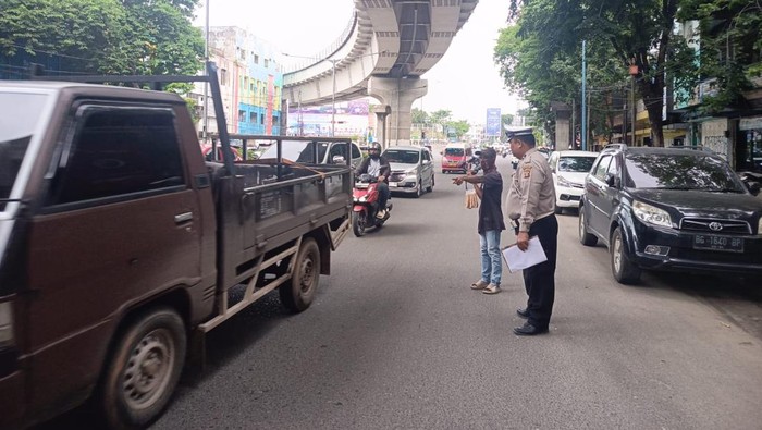 1763271330985-kecelakaan-1763213965092_169