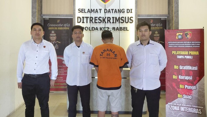 1764068769996-tersangka-pat-36-diperiksa-polisi-1763979951177_169