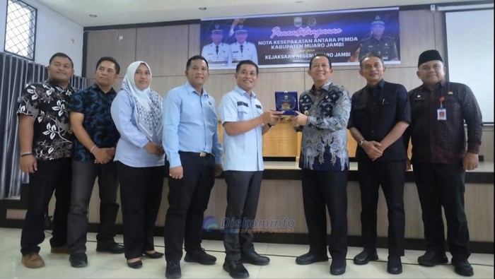 1764435943480-kerjasama-antara-pemkab-muaro-jambi-dan-kejari-dalam-hukum-perdata-dan-tata-kelola-1764408215994_169