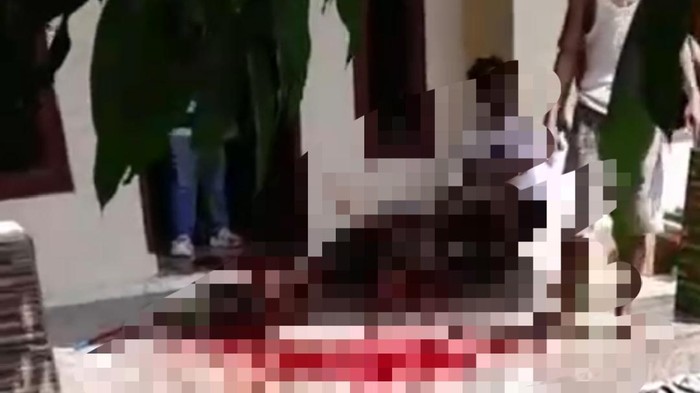 1764565654523-penikaman-terjadi-di-lampung-selatan-1764516583025_169