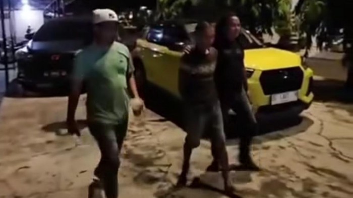 1764673615792-pembacokan-di-lubuklinggau-1764647959799_169