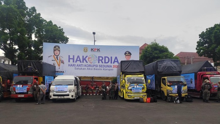 1765105579136-bantuan-dari-pemkot-bandar-lampung-untuk-korban-bencana-di-sumatera-1765094296699_169