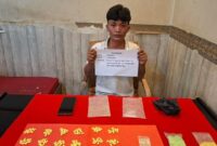 1765429619889-pengedar-ekstasi-di-kampung-legok-kota-jambi-ditangkap-polisi-1765356937516_169