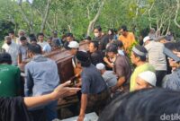 1765537574050-pengacara-dibunuh-1765455561301_169