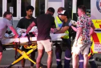 1765710358381-korban-penembakan-di-pantai-bondi-sydney-australia-1765708109352_169