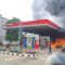 1765731960220-mobil-sedang-melansir-bbm-terbakar-di-spbu-bungo-jambi-1765713775201_169