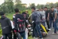 1765775217566-tangkap-layar-kecelakaan-di-sumatera-cup-prix-di-sirkukt-zabaq-jambi-1765758471794_169