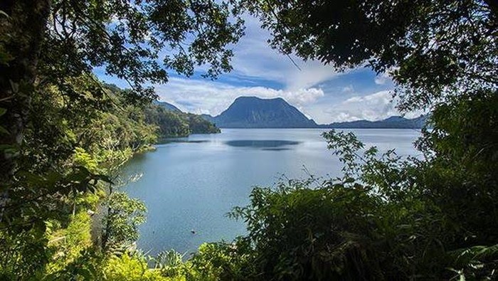 1765904764908-danau-gunung-tujuh_169