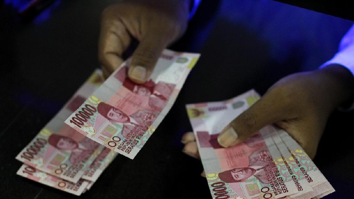 1766034402578-syarat-penerima-bsu-dan-cara-cek-bantuan-subsidi-upah_169