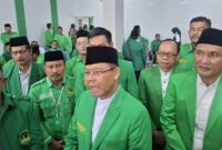 1766984808112-mardiono-ketum-ppp-hadiri-maswil-ppp-ke-10-di-jambi-1766966204144_169