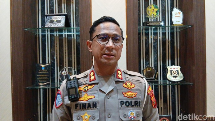 1767071191089-kasat-lantas-polrestabes-palembang-akbp-finan-sukma-radipta-1753691383580_169