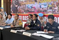 1767179180698-wakapolrestabes-palembang-akbp-aditya-kurniawan-dalam-press-release-akhir-tahun-2025-polrestabes-palembang-1767159291693_169