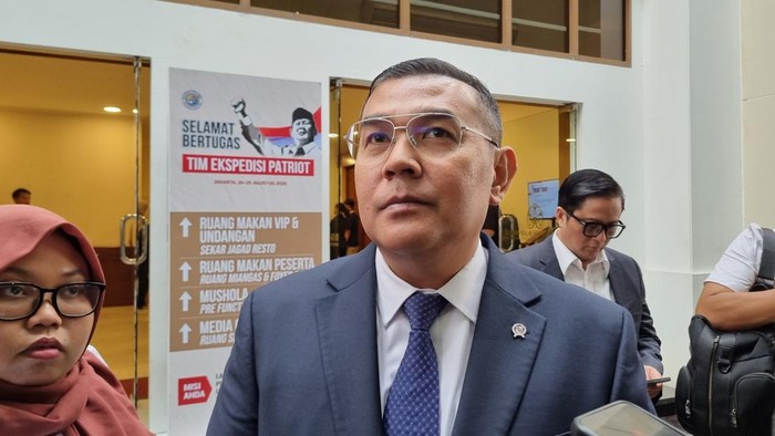 1767330471376-wamen-atrbpn-ossy-dermawan-taufiqdetikcom-1756106570450_169