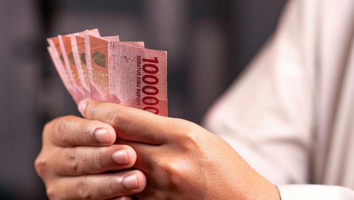 1767416810455-uang-bansos-1759742579666_169