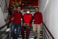 1767870361049-anggota-dprd-ogan-ilir-aktif-yansori-dijemput-tim-penyidik-kejaksaan-negeri-ogan-ilir-usai-mengikuti-rapat-paripurna-rabu-71-m-1767848273541_169