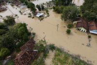 1767978354792-banjir-di-wilayah-oku-timur-meluas-ke-4-kecamatan-1767967882508_169