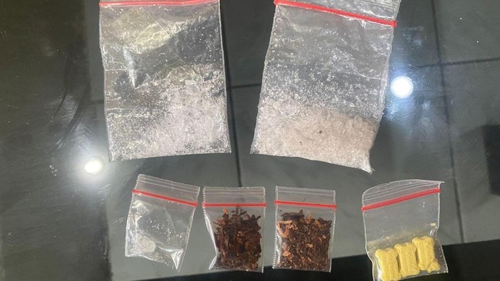 1769101613554-barang-bukti-narkoba-yang-hendak-diselundupkan-dalam-lapas-metro-1769067049816_169
