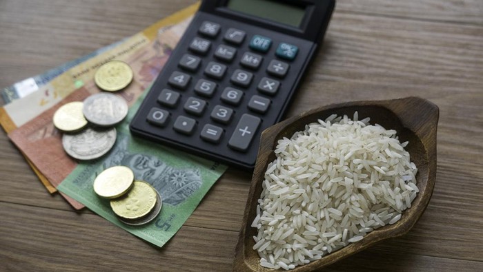 1769123143303-perbedaan-zakat-fitrah-dan-fidyah-pengertian-dan-aturan-bayarnya_169