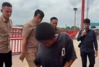 1769144784312-pria-lempar-batu-ke-cctv-di-jembatan-ampera-sata-diamankan-1769074238877_169