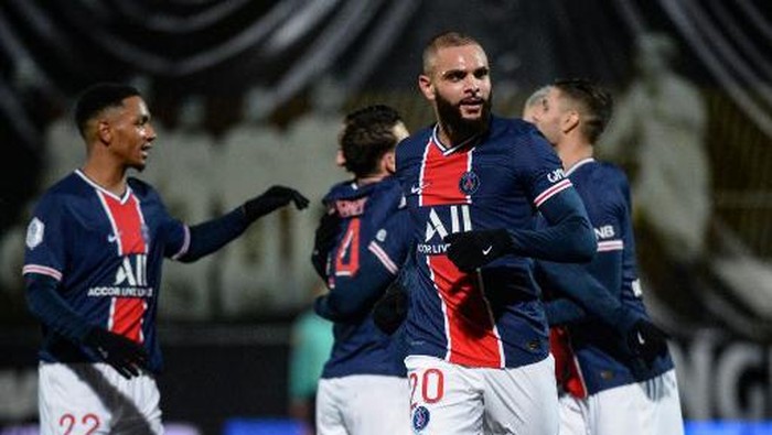 1769403972935-fbl-fra-ligue1-angers-psg_169